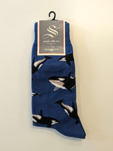 MEN'S "WHALE HELLO THERE" SOCKS